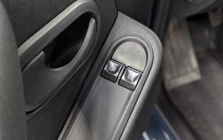 Renault Duster I рестайлинг, 2017 год, 1 120 000 рублей, 17 фотография