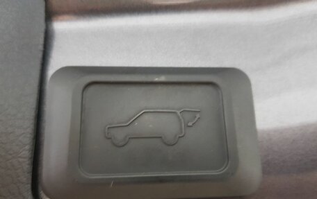 Toyota Highlander III, 2011 год, 2 034 000 рублей, 11 фотография