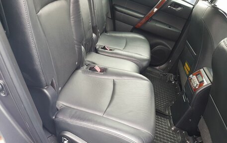 Toyota Highlander III, 2011 год, 2 034 000 рублей, 23 фотография