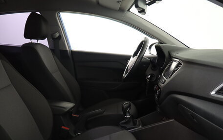 Hyundai Solaris II рестайлинг, 2017 год, 1 099 000 рублей, 12 фотография