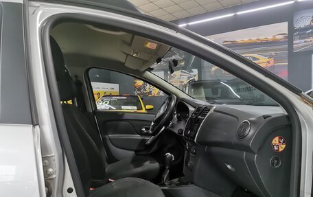 Renault Sandero II рестайлинг, 2017 год, 729 000 рублей, 10 фотография