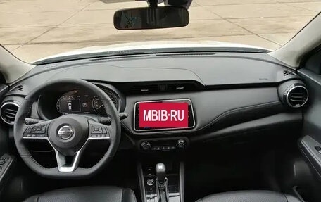 Nissan Kicks I, 2022 год, 1 830 000 рублей, 9 фотография