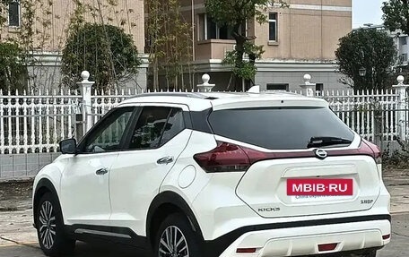 Nissan Kicks I, 2022 год, 1 830 000 рублей, 6 фотография