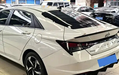 Hyundai Elantra, 2022 год, 1 730 000 рублей, 6 фотография