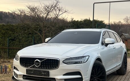 Volvo V90 Cross Country I рестайлинг, 2019 год, 3 100 000 рублей, 5 фотография