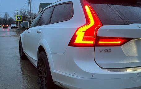 Volvo V90 Cross Country I рестайлинг, 2019 год, 3 100 000 рублей, 3 фотография