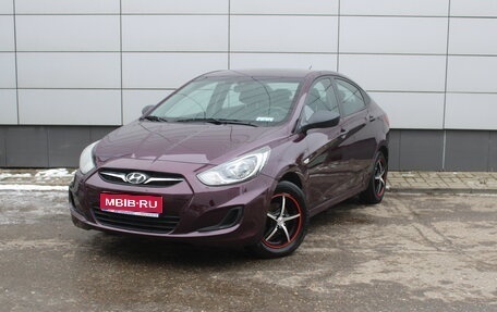 Hyundai Solaris II рестайлинг, 2013 год, 715 000 рублей, 1 фотография