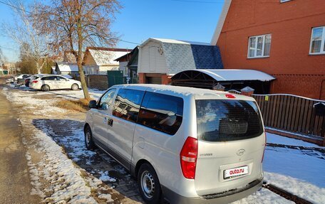 Hyundai H-1 II рестайлинг, 2008 год, 950 000 рублей, 3 фотография