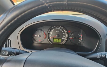 Hyundai H-1 II рестайлинг, 2008 год, 950 000 рублей, 15 фотография