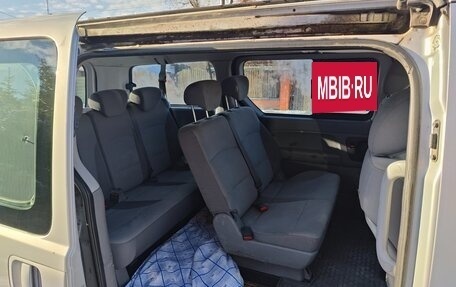 Hyundai H-1 II рестайлинг, 2008 год, 950 000 рублей, 11 фотография