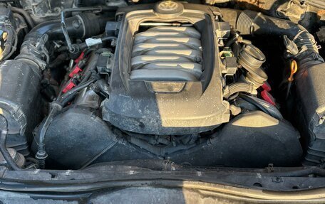 Volkswagen Touareg III, 2003 год, 620 000 рублей, 10 фотография