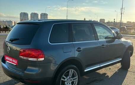 Volkswagen Touareg III, 2003 год, 620 000 рублей, 5 фотография