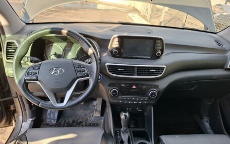 Hyundai Tucson III, 2019 год, 2 199 000 рублей, 3 фотография