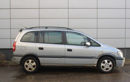 Opel Zafira A рестайлинг, 2000 год, 195 000 рублей, 4 фотография