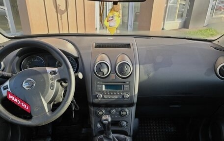 Nissan Qashqai, 2010 год, 760 000 рублей, 5 фотография