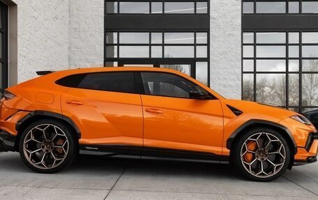 Lamborghini Urus I, 2024 год, 499 892 рублей, 3 фотография