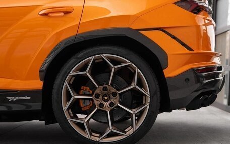 Lamborghini Urus I, 2024 год, 499 892 рублей, 8 фотография