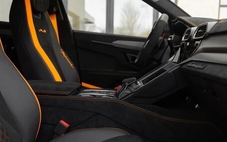 Lamborghini Urus I, 2024 год, 499 892 рублей, 25 фотография