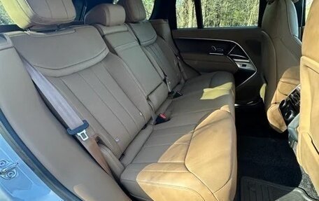 Land Rover Range Rover IV рестайлинг, 2025 год, 18 730 510 рублей, 12 фотография