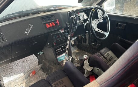 Toyota Corolla, 1983 год, 1 300 000 рублей, 7 фотография