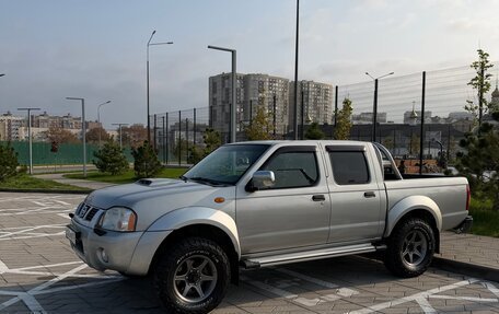 Nissan NP300, 2013 год, 1 350 000 рублей, 2 фотография