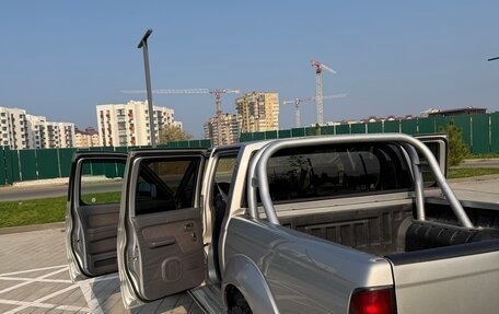 Nissan NP300, 2013 год, 1 350 000 рублей, 7 фотография