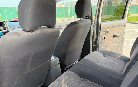 Nissan NP300, 2013 год, 1 350 000 рублей, 14 фотография