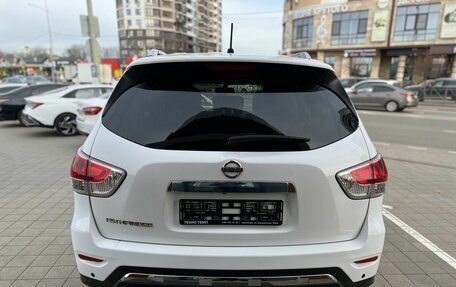 Nissan Pathfinder, 2015 год, 1 650 000 рублей, 6 фотография