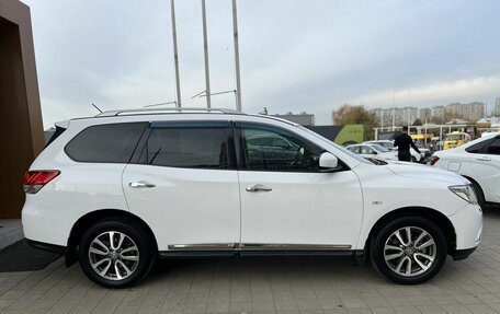 Nissan Pathfinder, 2015 год, 1 650 000 рублей, 4 фотография