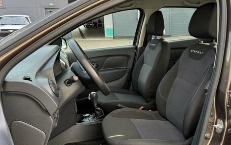 Renault Logan II, 2019 год, 1 149 000 рублей, 10 фотография