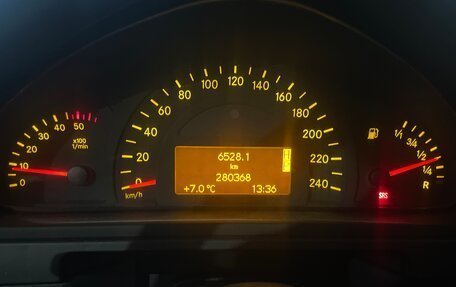 Mercedes-Benz G-Класс W463 рестайлинг _ii, 2004 год, 2 650 000 рублей, 9 фотография