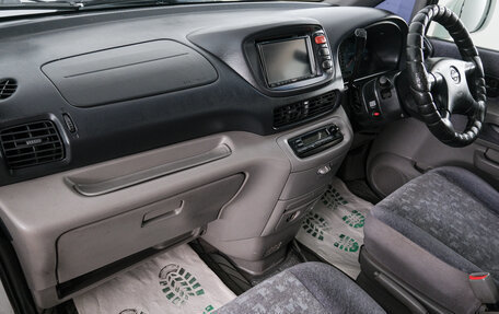 Nissan Serena II, 2000 год, 599 000 рублей, 12 фотография