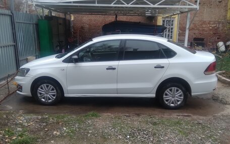 Volkswagen Polo VI (EU Market), 2018 год, 550 000 рублей, 1 фотография