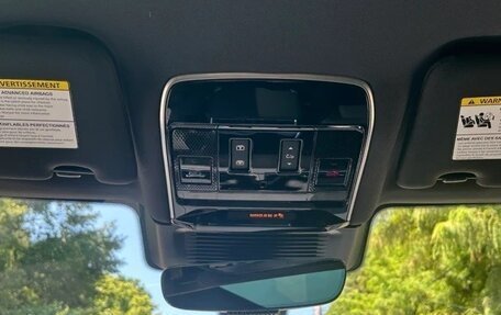 Land Rover Range Rover IV рестайлинг, 2025 год, 17 879 760 рублей, 16 фотография