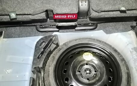 Nissan Note II рестайлинг, 2008 год, 600 000 рублей, 17 фотография