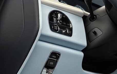 Rolls-Royce Phantom VIII, 2022 год, 65 000 000 рублей, 13 фотография