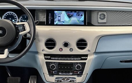 Rolls-Royce Phantom VIII, 2022 год, 65 000 000 рублей, 22 фотография