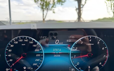 Mercedes-Benz GLA, 2022 год, 2 200 000 рублей, 10 фотография