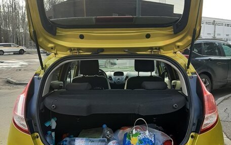 Ford Fiesta, 2013 год, 800 000 рублей, 16 фотография