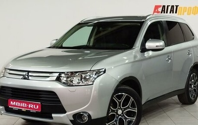 Mitsubishi Outlander III рестайлинг 3, 2014 год, 1 560 000 рублей, 1 фотография