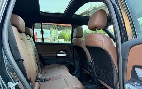 Mercedes-Benz GLB, 2021 год, 2 200 000 рублей, 11 фотография