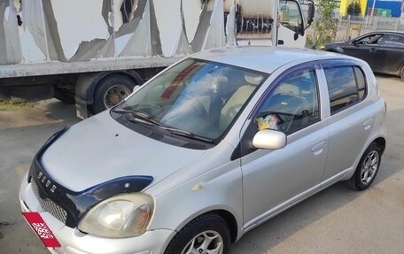 Toyota Vitz, 2004 год, 400 000 рублей, 3 фотография
