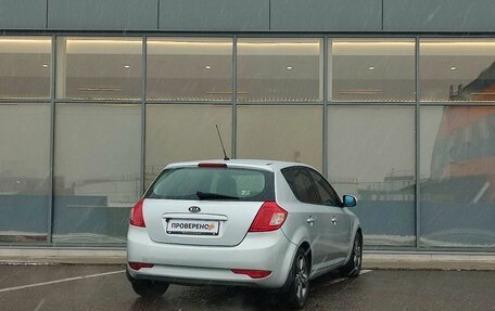 KIA cee'd I рестайлинг, 2010 год, 589 000 рублей, 4 фотография