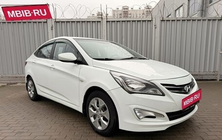 Hyundai Solaris II рестайлинг, 2016 год, 957 000 рублей, 3 фотография