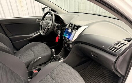 Hyundai Solaris II рестайлинг, 2016 год, 957 000 рублей, 18 фотография