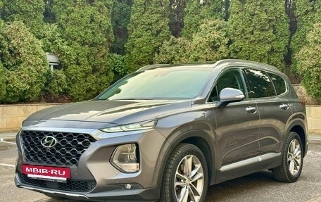 Hyundai Santa Fe IV, 2019 год, 3 390 000 рублей, 2 фотография
