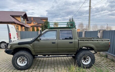 Toyota Hilux VI, 1995 год, 950 000 рублей, 2 фотография