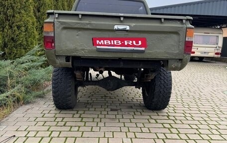 Toyota Hilux VI, 1995 год, 950 000 рублей, 3 фотография