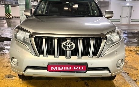 Toyota Land Cruiser Prado 150 рестайлинг 2, 2015 год, 3 150 000 рублей, 1 фотография