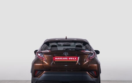 Toyota C-HR I рестайлинг, 2019 год, 2 099 000 рублей, 5 фотография